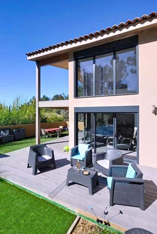 MAISON D’ARCHITECTE À LUYNES, PROCHE IBS