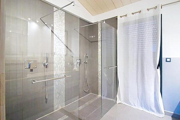 MAISON D’ARCHITECTE À LUYNES, PROCHE IBS