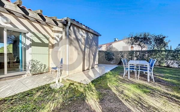 Appartement à vendre    3 pièces • 49 m2 Fréjus