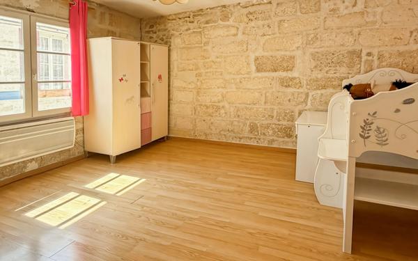 Maison à vendre    5 pièces • 115 m2 Beaucaire