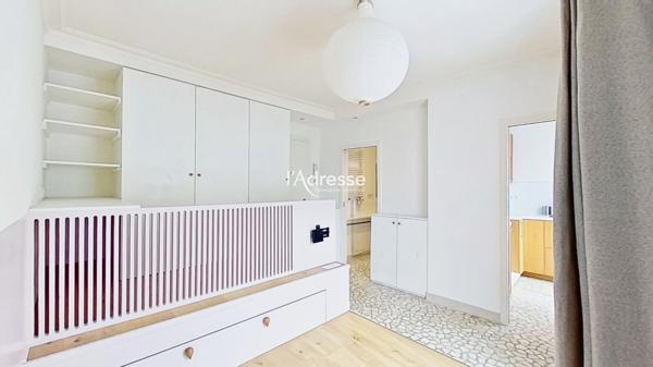 Studio de 22 m2 en étage élevé avec Balcon/Terrasse !