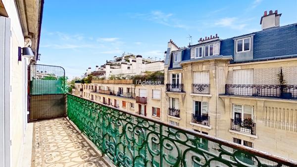 Studio de 22 m2 en étage élevé avec Balcon/Terrasse !