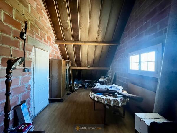 Coulommiers (77120) Maison T7 160m² Terrain 1223m² 3 Chambres en Plain-Pied.