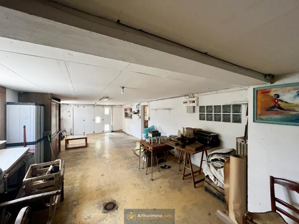 Coulommiers (77120) Maison T7 160m² Terrain 1223m² 3 Chambres en Plain-Pied.