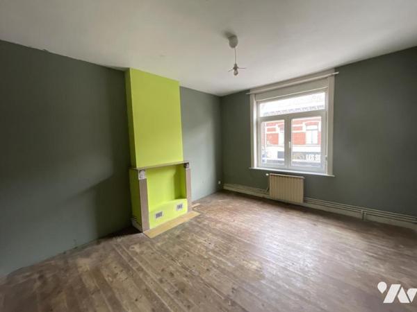 A VENDRE à ANNOEULLIN MAISON DE 160 m2 JARDIN 4 CHAMBRES JARDIN