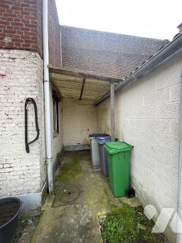 A VENDRE à ANNOEULLIN MAISON DE 160 m2 JARDIN 4 CHAMBRES JARDIN