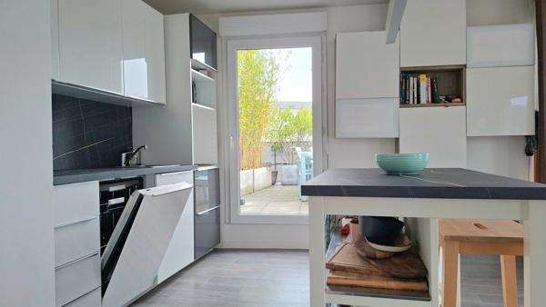 RARE APPARTEMENT DE 91 M² - 4 PIECES - 3 CHAMBRES - DERNIER ETAGE - TERRASSE DE 35 M² - SANS VIS A VIS - CHATENAY-MALABRY