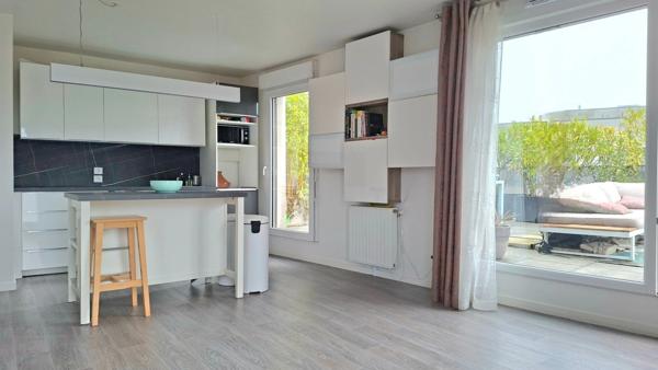 RARE APPARTEMENT DE 91 M² - 4 PIECES - 3 CHAMBRES - DERNIER ETAGE - TERRASSE DE 35 M² - SANS VIS A VIS - CHATENAY-MALABRY