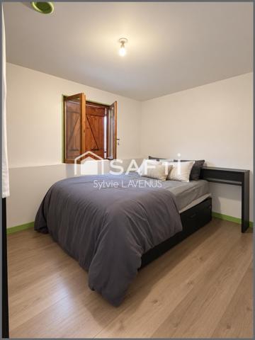 A FISMES 51, AXE SOISSONS/REIMS, MAISON DE TYPE CHALET DE 82 M2 SUR SON TERRAIN CLOS DE 1937 M2.