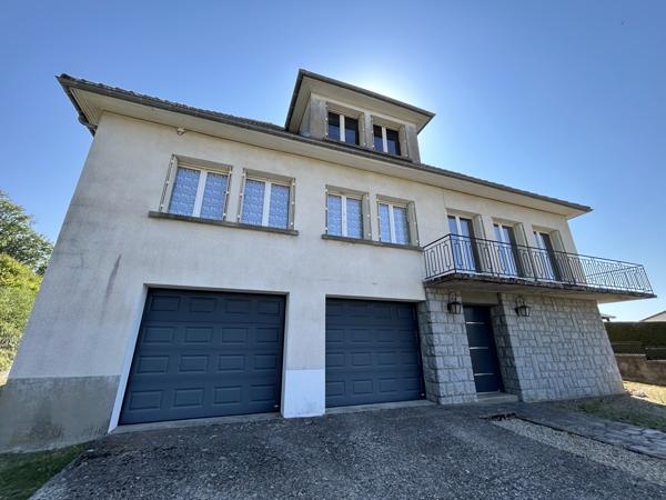 Maison 7 pièces, 180 m² habitables, avec grand grenier aménageable et garage double Lafeuillade-en-Vézie (15130)