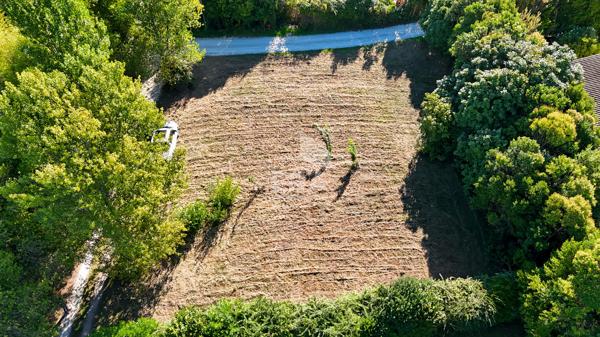 Terrain Saint Remy De Provence 1702 m2