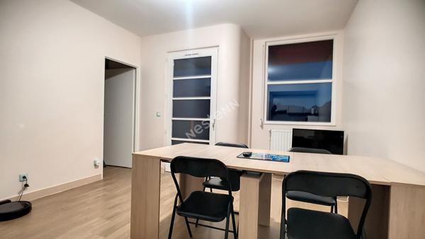 Appartement 2 pièces de 38 m² avec grand balcon et parking proche du Lac Vert et vue Mont-Blanc