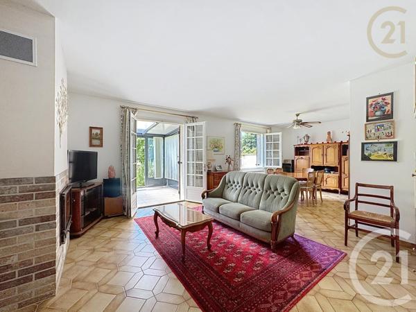 Maison à vendre  9 pièces - 204,12 m2 PERTHES - 77