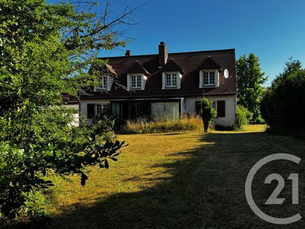 Maison à vendre  9 pièces - 204,12 m2 PERTHES - 77