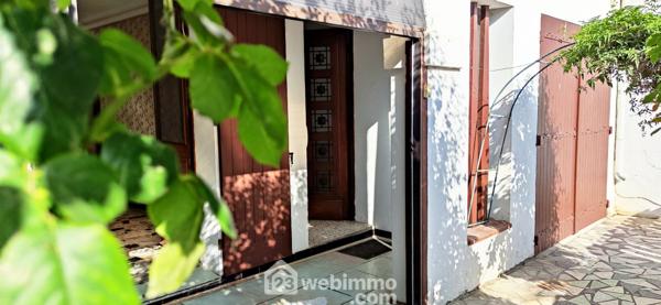 Maison de village 107 m² à Saintes-Maries-de-la-Mer 13460