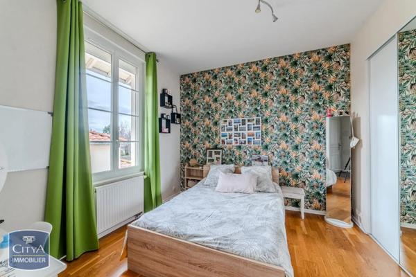 Maison à vendre 9 pièces 241m²