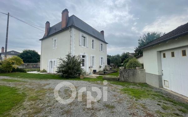 Maison à vendre    6 pièces • 170 m2 Rochechouart