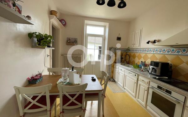 Maison à vendre    6 pièces • 170 m2 Rochechouart