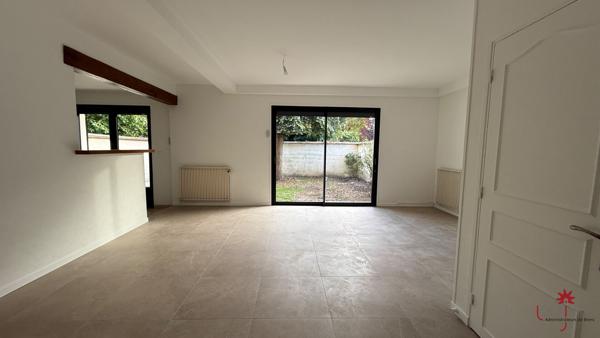Bel appartement rénové - 2 chambres et jardin - Gouvieux (60270)