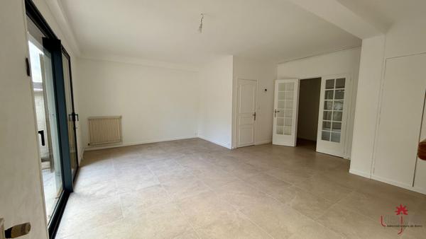 Bel appartement rénové - 2 chambres et jardin - Gouvieux (60270)