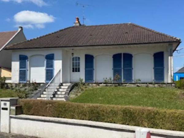 MAISON À FORT POTENTIEL LHUISSERIE