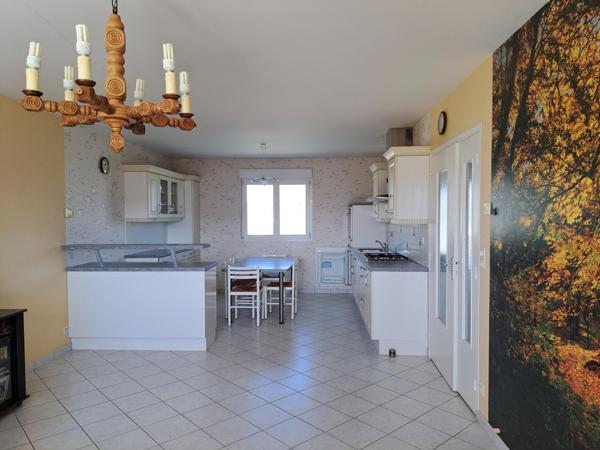 Pavillon de 87M²  - 3 chambres-  terrain 1000m²- DPE D