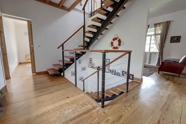 ARCACHON ABATILLES ! Maison 9 pièces de 187 m2, parcelle de 600 m2 !