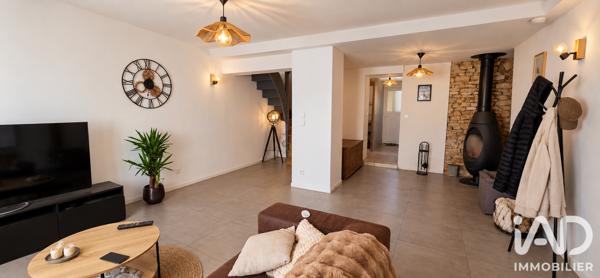 Maison à vendre 5 pièces 157 m² Douzy