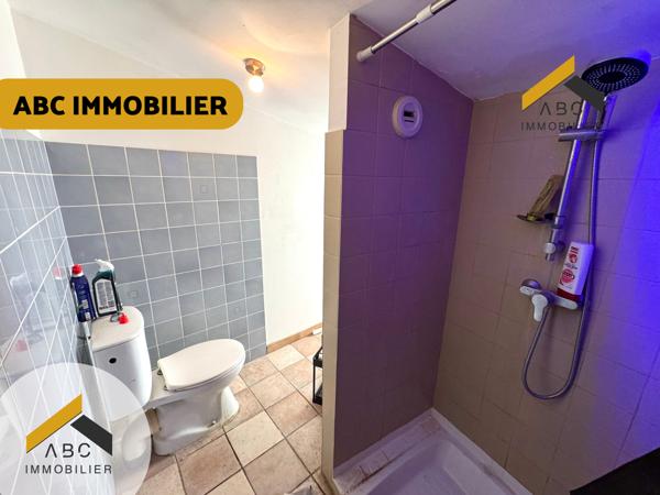 Bourg-Saint-Andéol (07700) Immeuble 125M2 - 3 lots