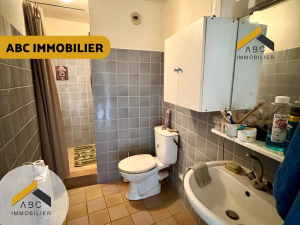 Bourg-Saint-Andéol (07700) Immeuble 125M2 - 3 lots