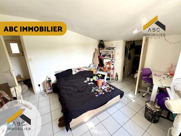 Bourg-Saint-Andéol (07700) Immeuble 125M2 - 3 lots