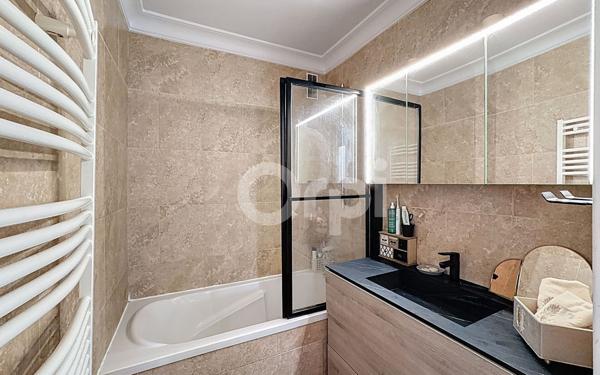 Appartement à vendre    4 pièces • 80,31 m2 Nogent-sur-Marne