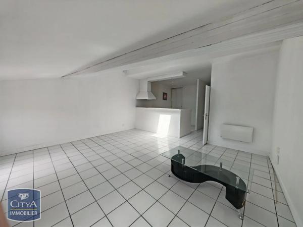 Appartement à louer 3 pièces 78.71m² Montauban (82000)
