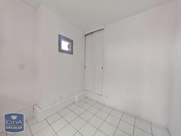 Appartement à louer 3 pièces 78.71m² Montauban (82000)