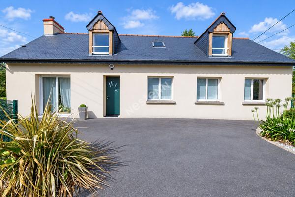 LONGERE / PIRE CHANCE / 7 PIECES / 150 M² HABITABLE