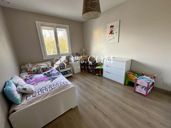 Maison 5 pièce(s) 3 chambre(s) 110 m²