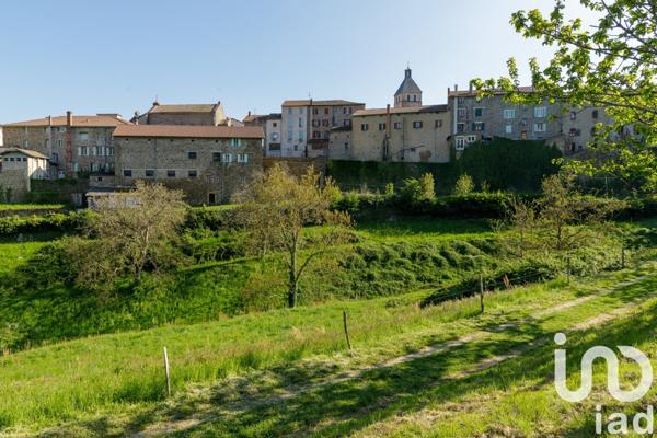 Maison 4 pièces de 100 m² à Saint-Félicien (07410)