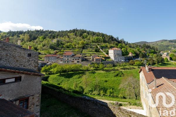 Maison 4 pièces de 100 m² à Saint-Félicien (07410)
