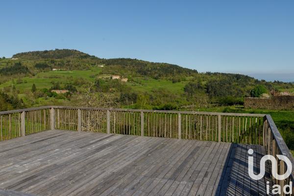 Maison 4 pièces de 100 m² à Saint-Félicien (07410)