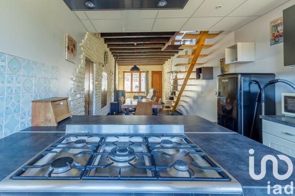 Maison 4 pièces de 100 m² à Saint-Félicien (07410)