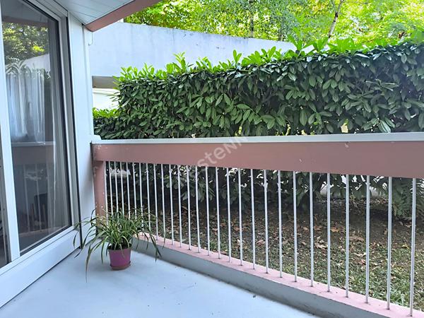 Appartement T1 meublé  à louer à Rezé, rez-de-chaussée avec terrasse