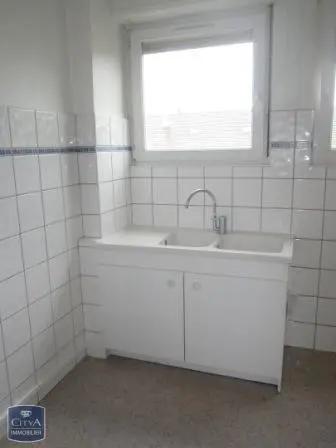 Appartement à louer 3 pièces 55.95m² Strasbourg (67100)