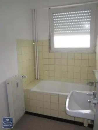 Appartement à louer 3 pièces 55.95m² Strasbourg (67100)