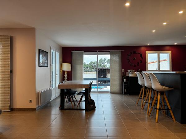 Maison de plain pied avec piscine entre Narbonne et Carcassonne