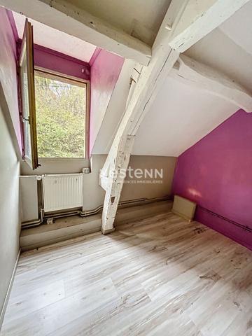 A vendre Maison, Dreux 4 pièces 3 chambres 70 m2 , proche commerces et écoles avec garage fermé et cour privative