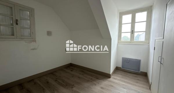 À vendre Maison 8 pièces 170 m² - Naucelle 12800