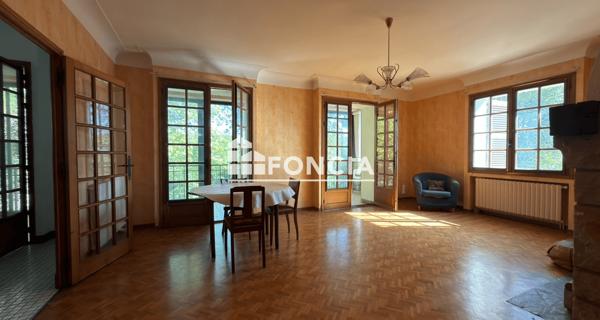 À vendre Maison 8 pièces 170 m² - Naucelle 12800