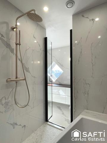 Vaste terrasse vue lac