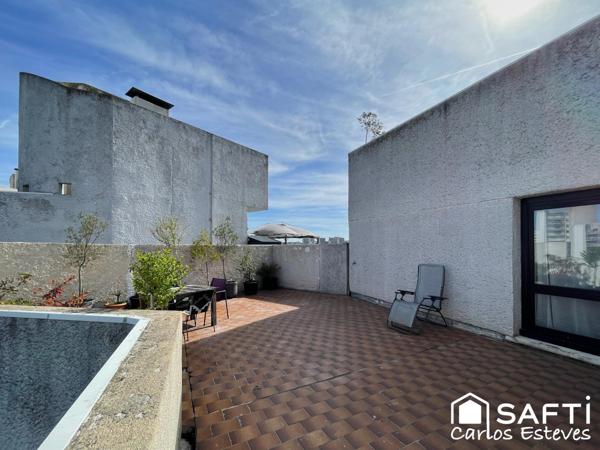 Vaste terrasse vue lac