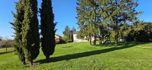 Belle maison 5 chambres bureau terrain clos